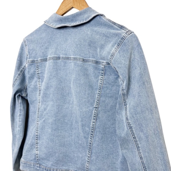 New with Tag Seven Ladies Wembley Wash Blue Button Down Modern Denim Jean Jacket - Picture 8 of 16